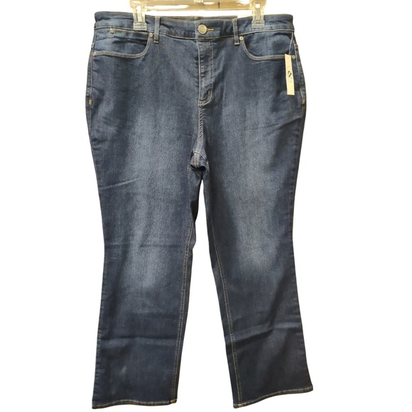 Christopher & Banks Petite Barely Boot High-Rise Relaxed Fit Jeans 14P Women - Picture 1 of 9